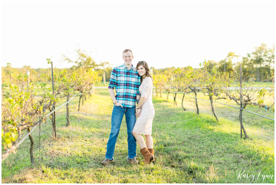 Bernhardt Winery Engagement Photos / Kasey Lynn Photography