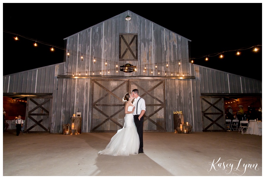 Barn Wedding / Kasey Lynn Photography
