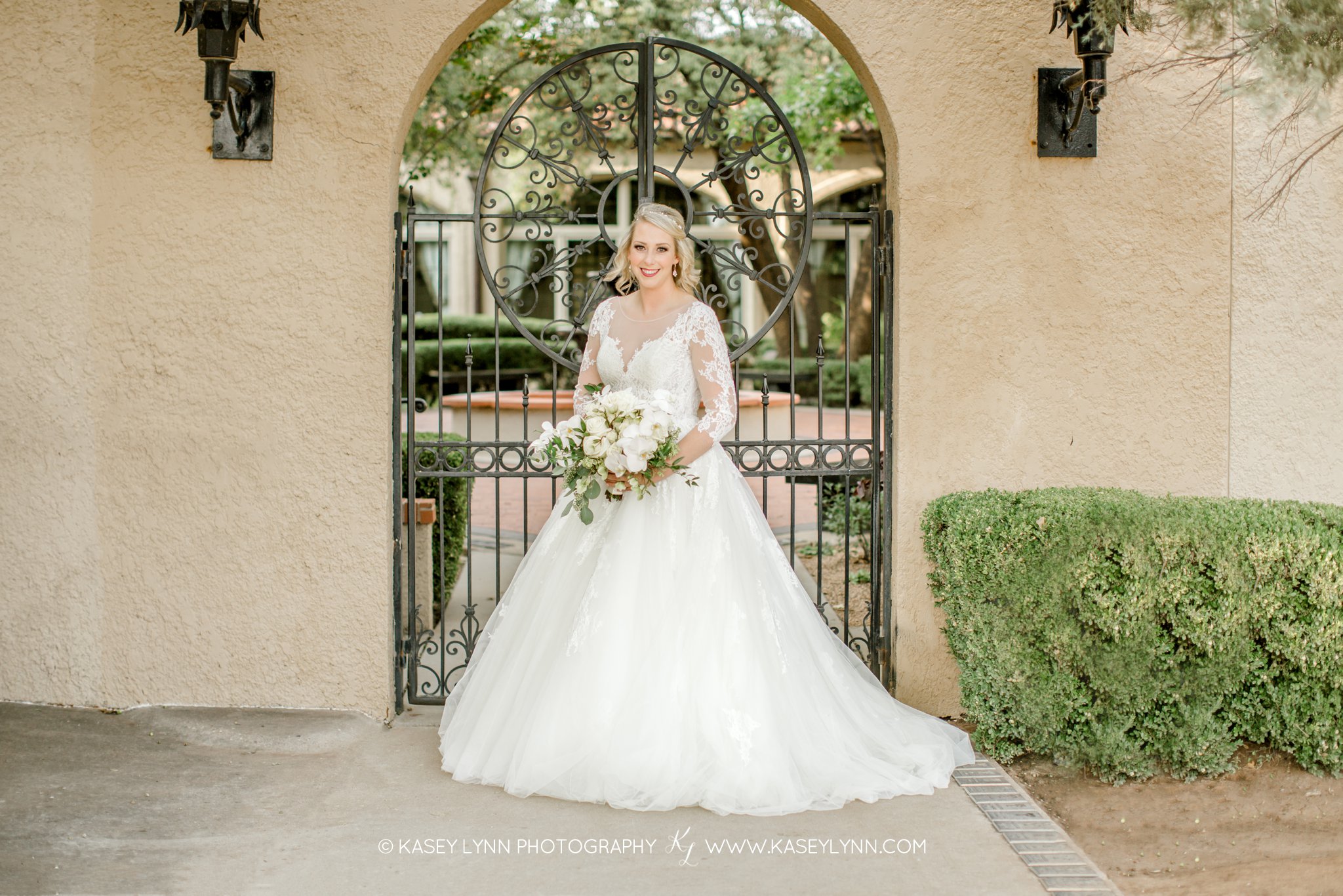 Texas Tech Bridals / Kasey Lynn Photography