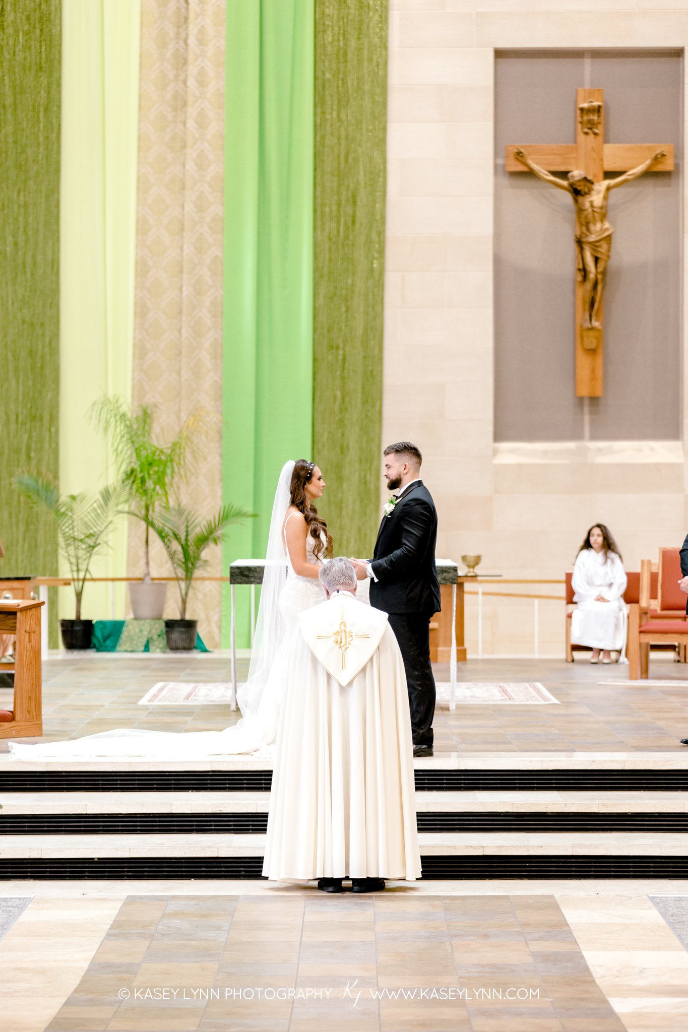 st ignatius loyola catholic church wedding / Kasey Lynn Photography