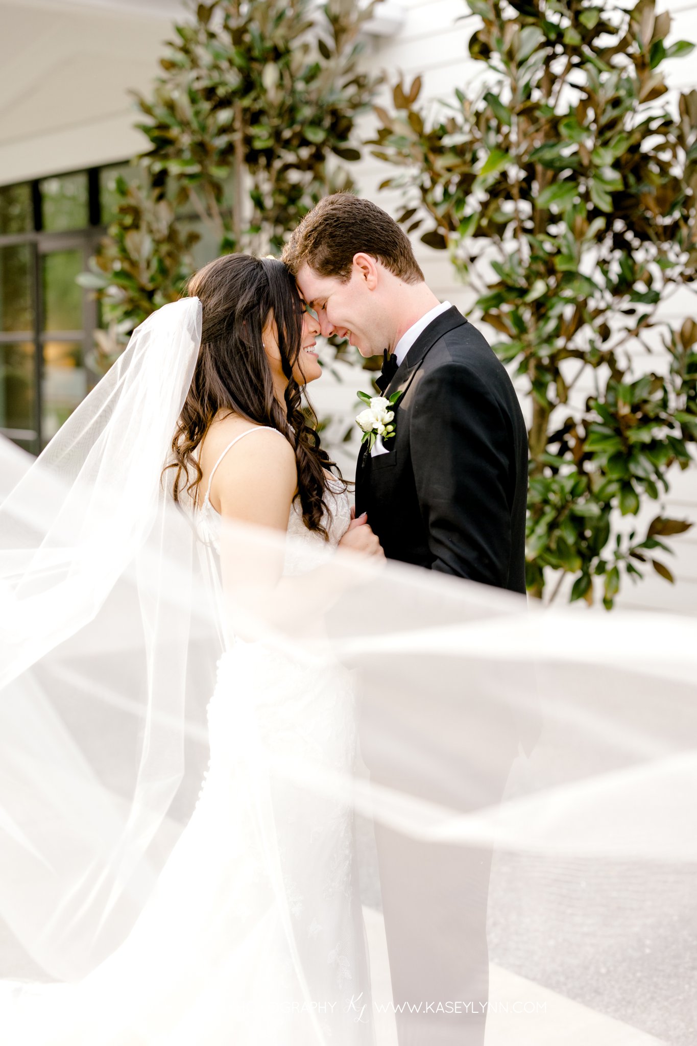 Boxwood Manor Wedding Photographer / Kasey Lynn Photography
