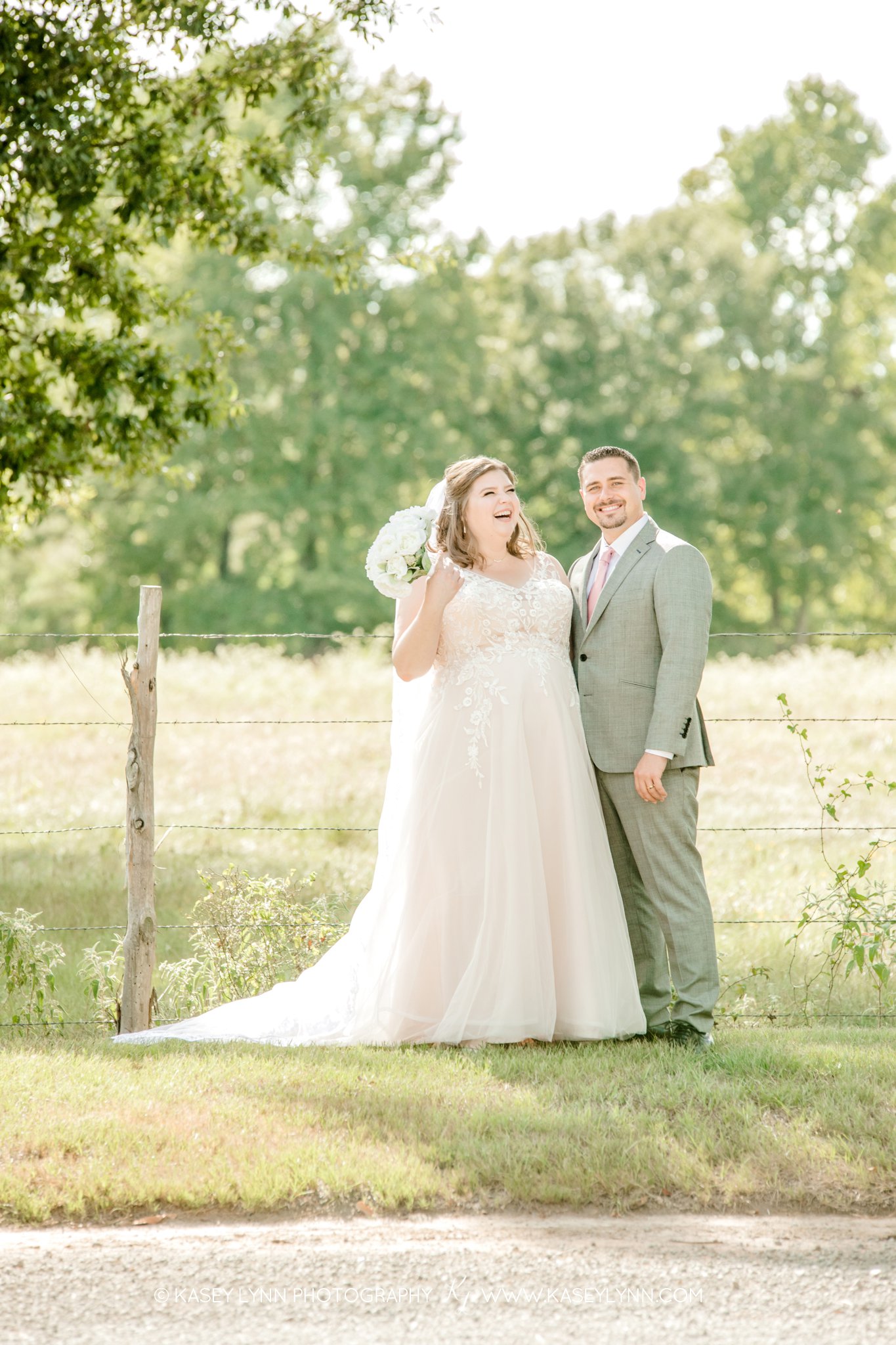 The Springs Wedding / Kasey Lynn Photography