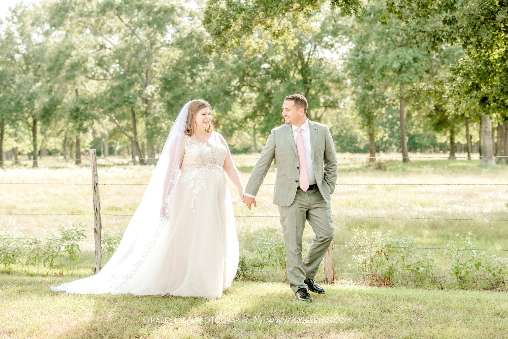 Magnolia Wedding / Kasey Lynn Photography