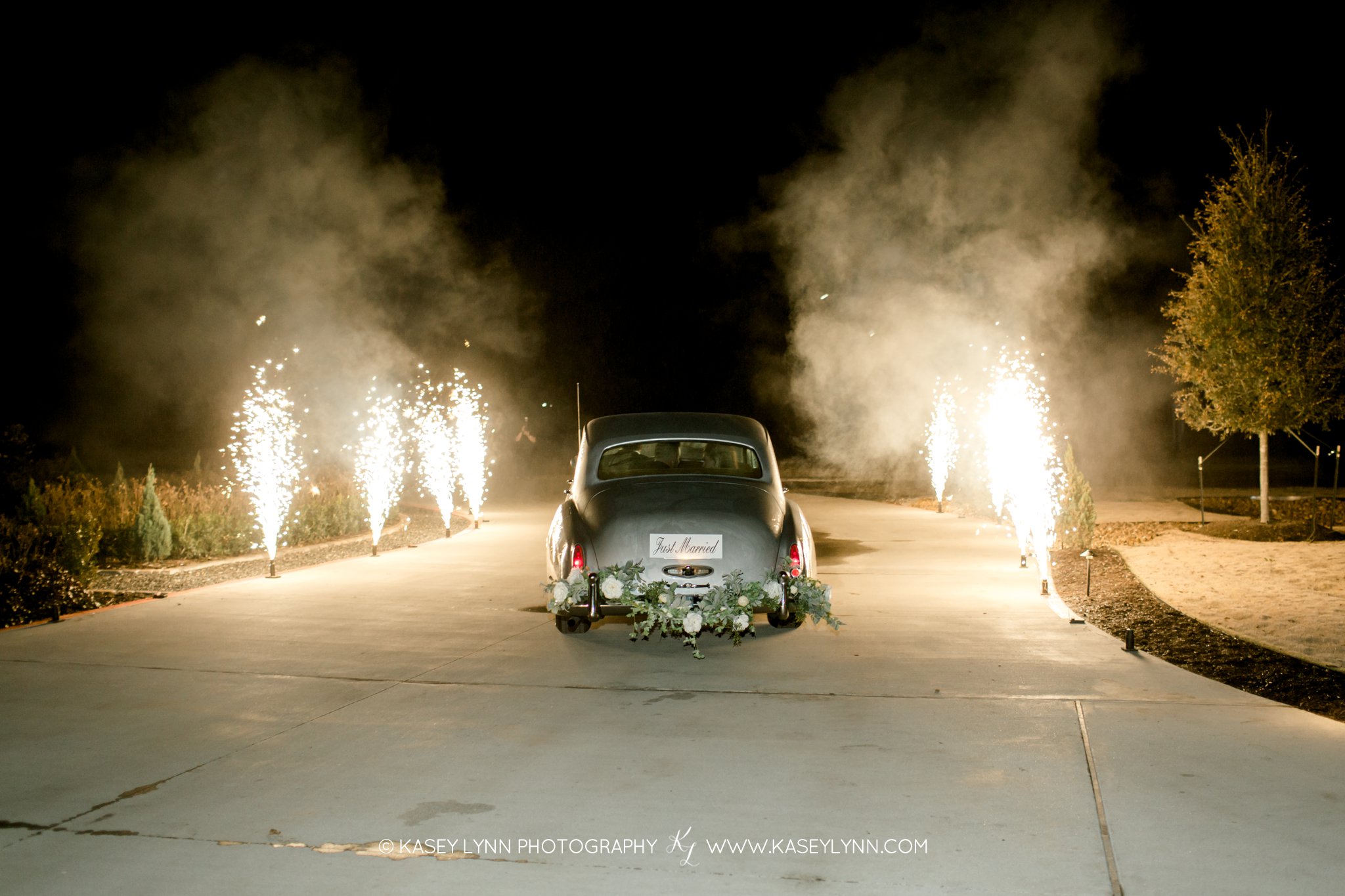 Wedding Exit / Kasey Lynn Photography